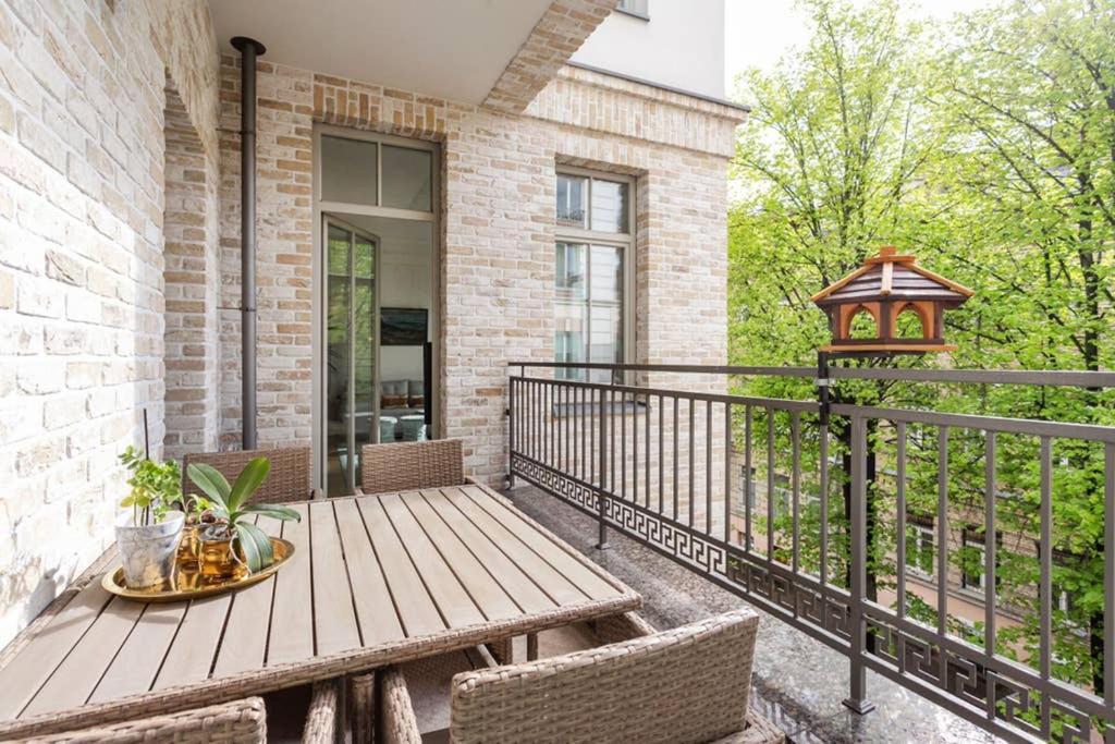 Jogailos Residence Peaceful Old Town Luxury 3 Bdr, 2 Bthr, Free Garage, Top-Speed Wifi Vilnius Exterior photo