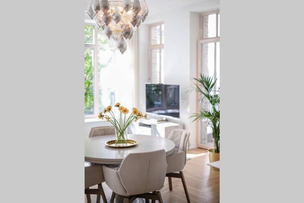 Jogailos Residence Peaceful Old Town Luxury 3 Bdr, 2 Bthr, Free Garage, Top-Speed Wifi Vilnius Exterior photo