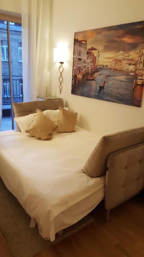 Jogailos Residence Peaceful Old Town Luxury 3 Bdr, 2 Bthr, Free Garage, Top-Speed Wifi Vilnius Exterior photo