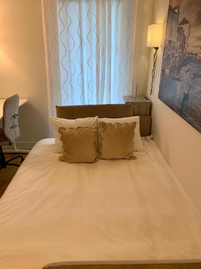 Jogailos Residence Peaceful Old Town Luxury 3 Bdr, 2 Bthr, Free Garage, Top-Speed Wifi Vilnius Exterior photo